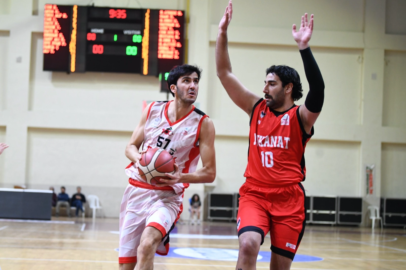 Gemlik Deplasmanda Kazandı: 81-55