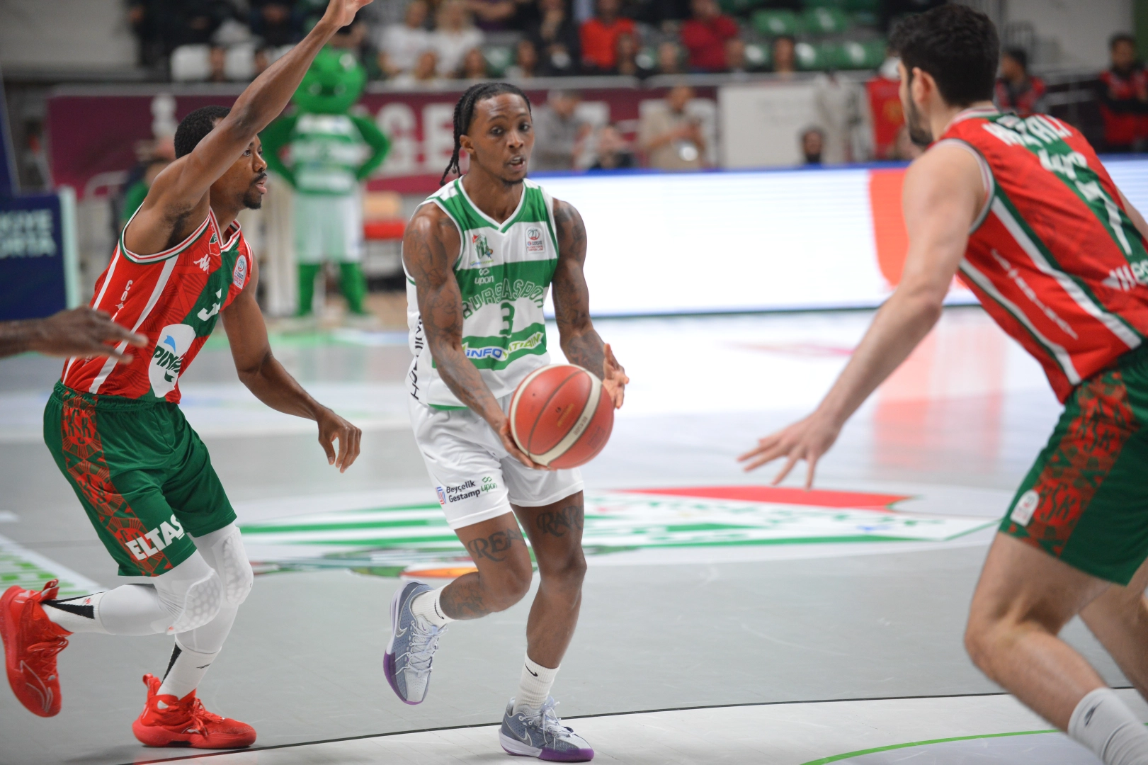 Bursaspor’un  gücü yetmedi 68-102