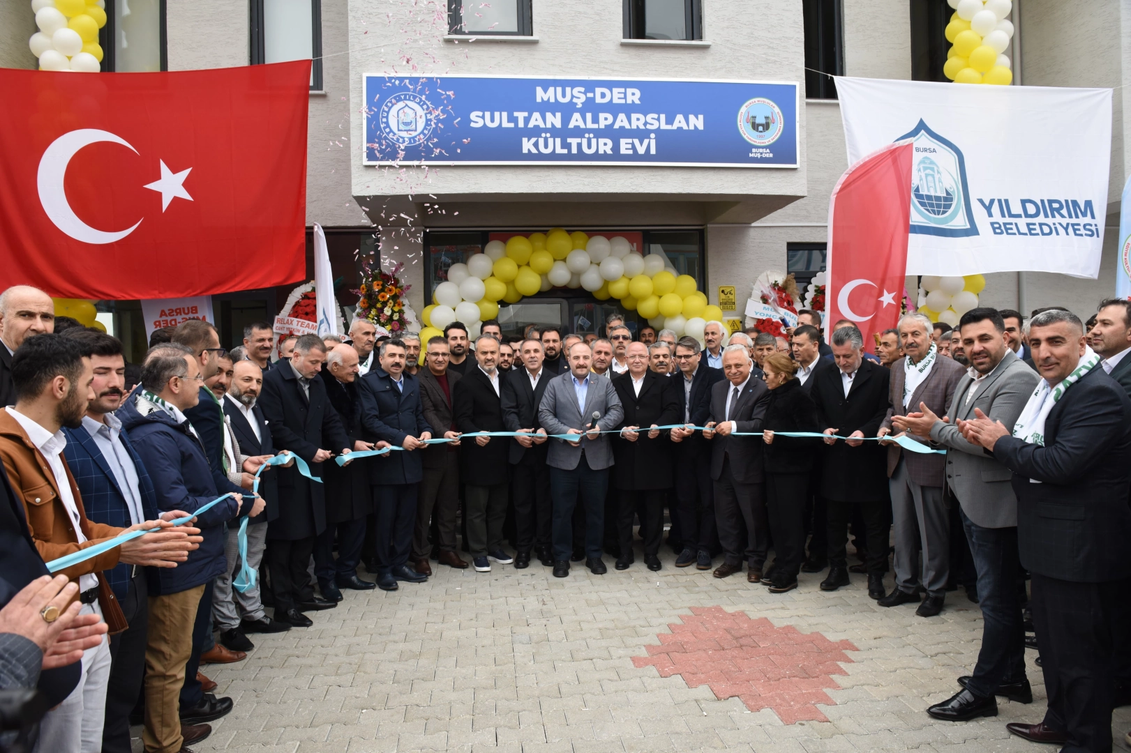 Sultan Alparslan Kültür Evi hizmete açıldı