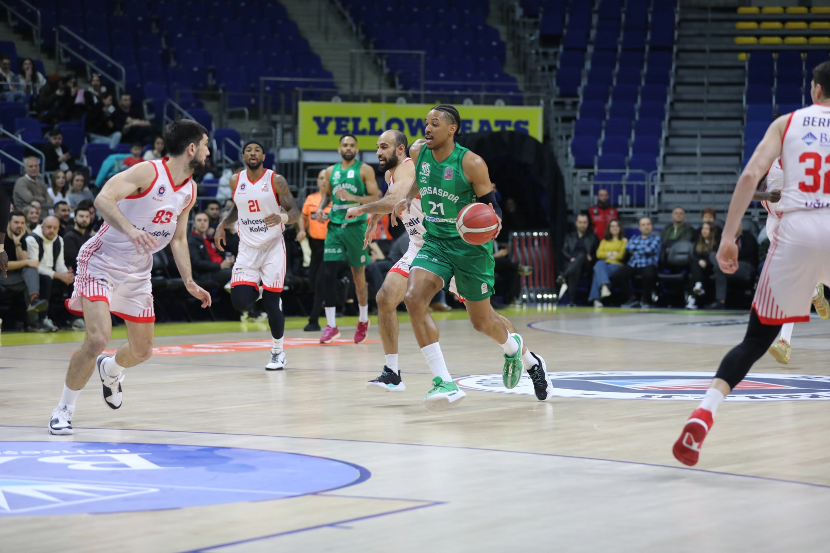 BURSASPOR’DAN MÜTHİŞ ZAFER 67-80