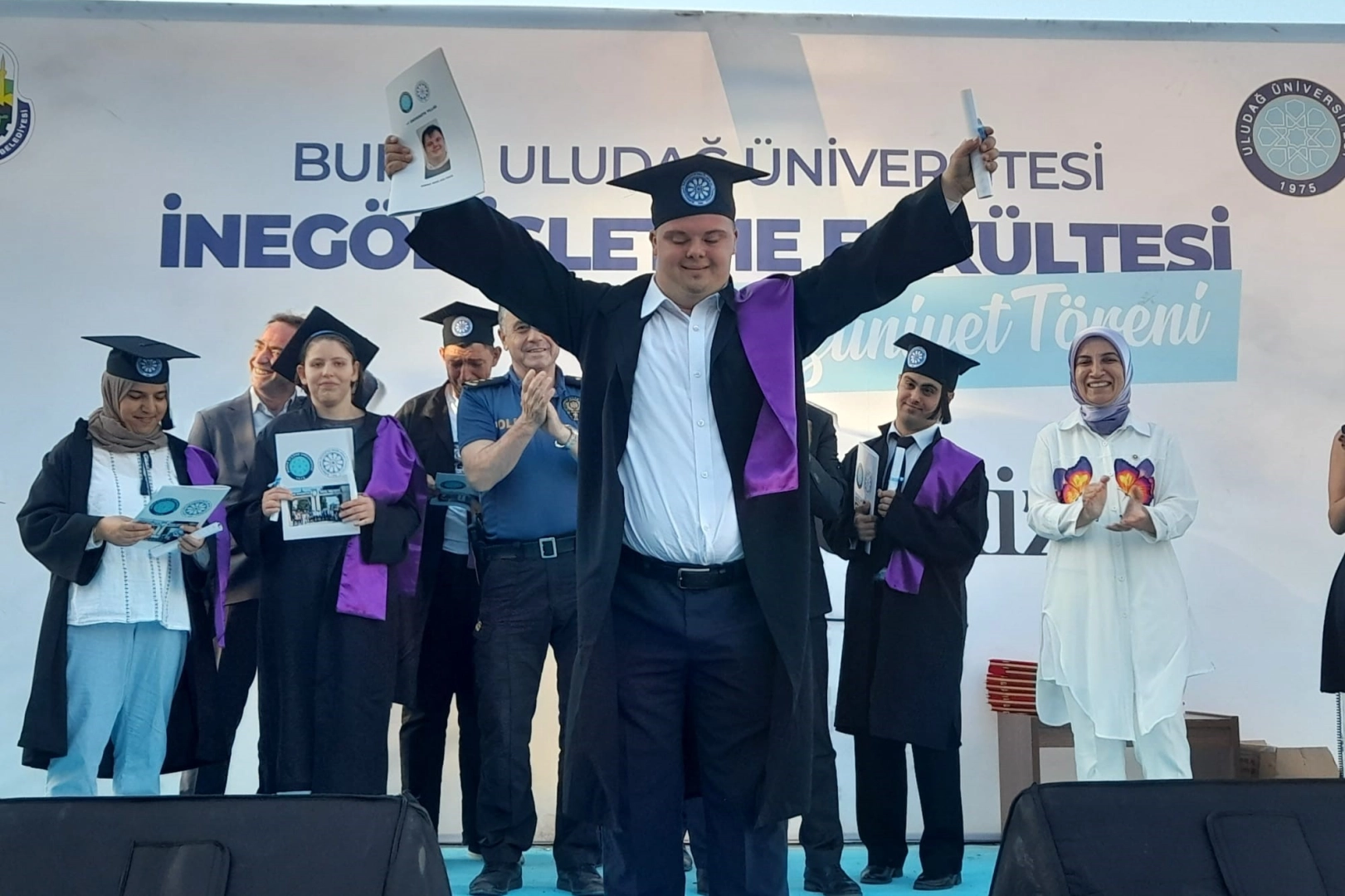 Artı Bir Üniversite Modeli’ne 'En Nitelikli Uygulama' ödülü