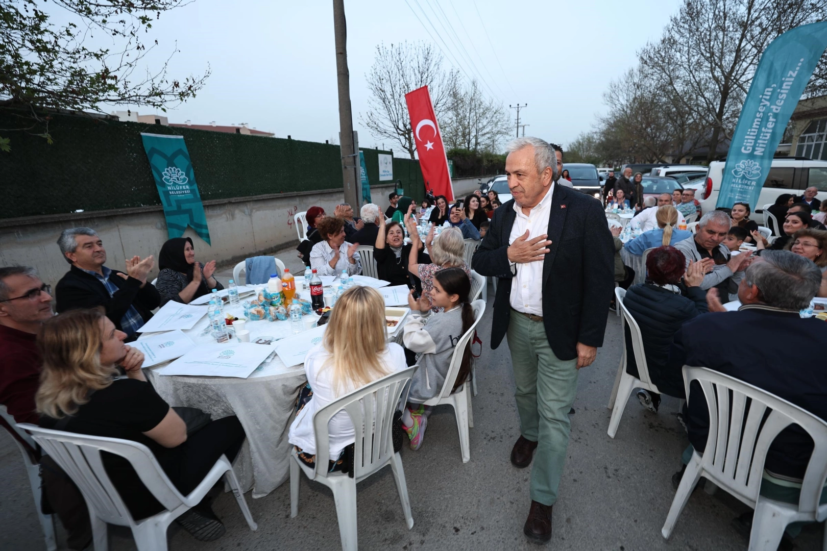 Özlüce'de 5 bin kişi iftarda buluştu