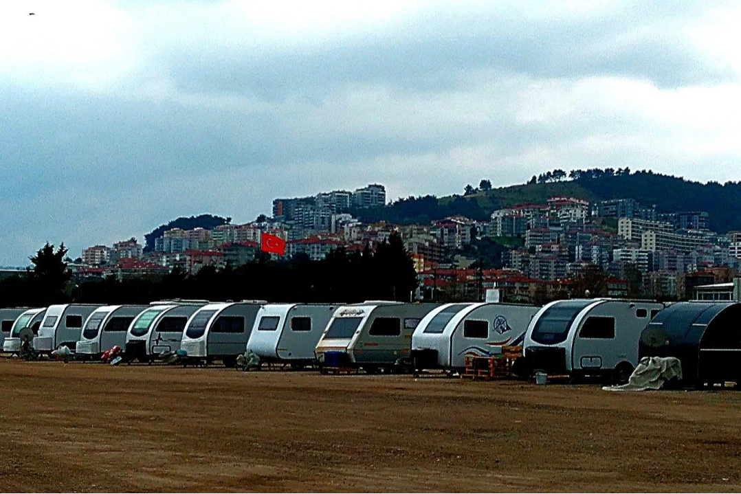 Mudanya 50’den fazla karavana ev sahipliği yapıyor