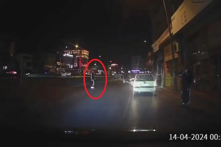 Trafikte kurşun yağdırdı! 27 yıl hapis cezası olan şahıs yakalandı