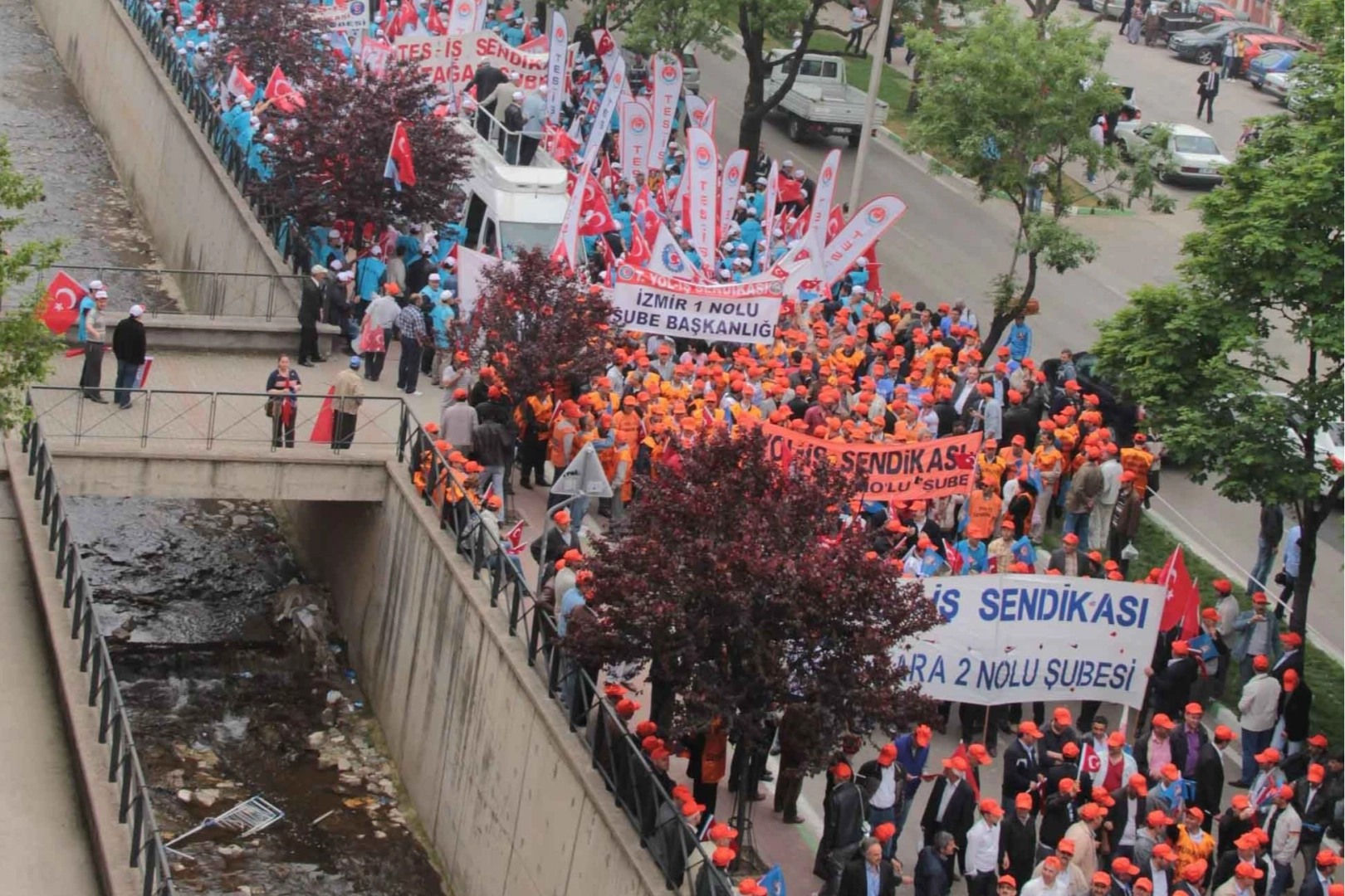 Bursa Emniyeti, 1 Mayıs'ta kapatılacak yolları açıkladı