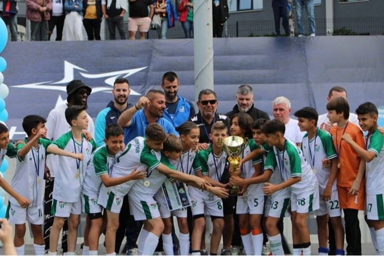 BURSASPOR U12 ŞAMPİYON