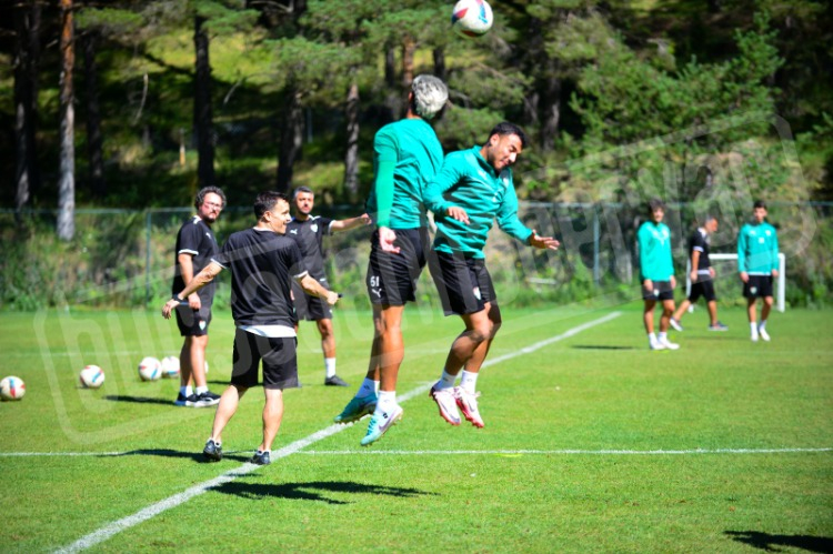 (FOTO GALERİ) BURSASPOR BOLU KAMPI