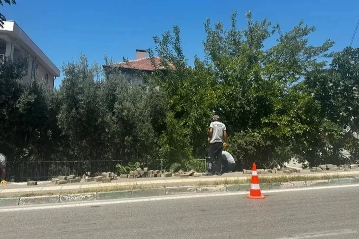 Yıldırım Caddesi'nin altyapı sorunları çözülüyor