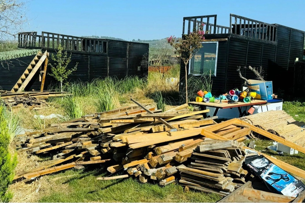 Mudanya'da tarım arazilerindeki Tiny House'lar yıkılıyor