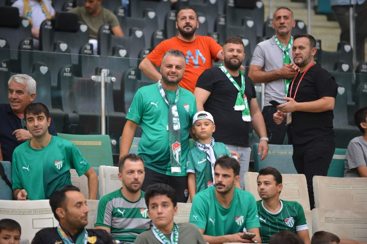 (FOTO GALERİ) Bursaspor-Tokat Belediye Plevnespor Taraftar Manzaraları