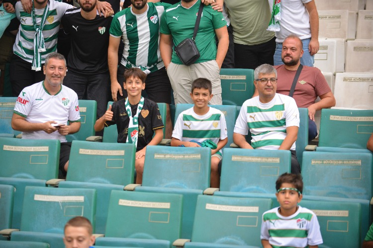 (FOTO GALERİ) Bursaspor-Tokat Belediye Plevnespor Taraftar Manzaraları