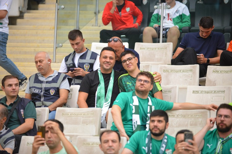 (FOTO GALERİ) Bursaspor-Tokat Belediye Plevnespor Taraftar Manzaraları