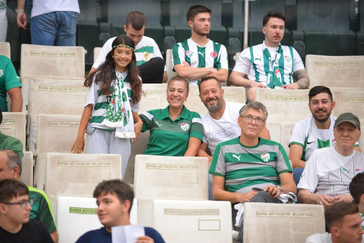 (FOTO GALERİ) Bursaspor-Tokat Belediye Plevnespor Taraftar Manzaraları