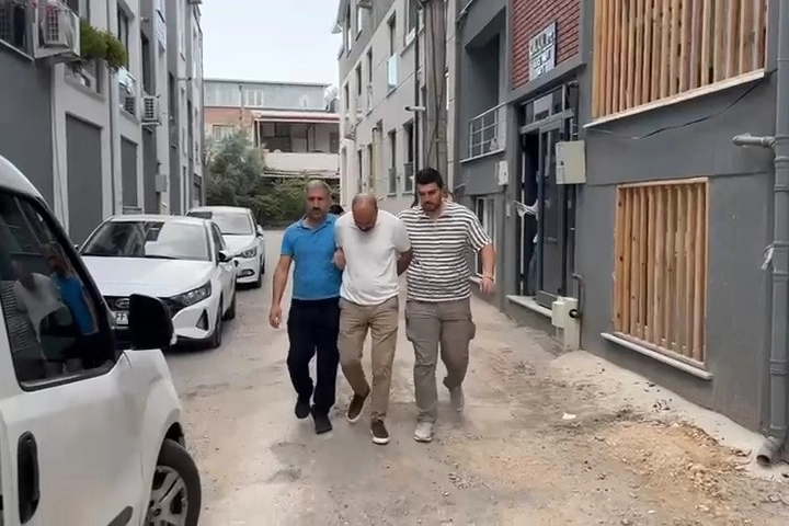 Kesinleşmiş cezası olan firarinin kaçak yıllarında 2 çocuğu olmuş