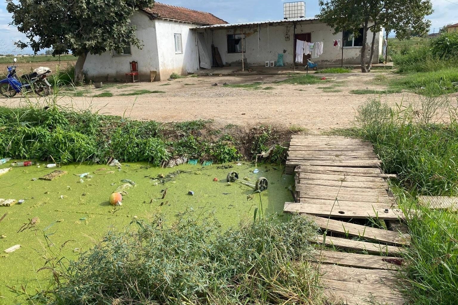 Sulama kanalına düşen 2 yaşındaki çocuk hayatını kaybetti