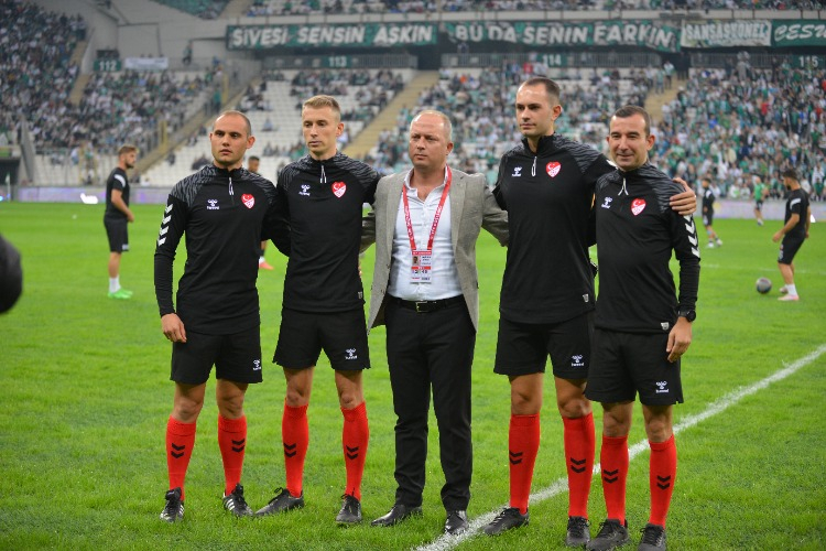 (ÖZEL) Bursaspor-Kahramanmaraş tribün görüntüleri