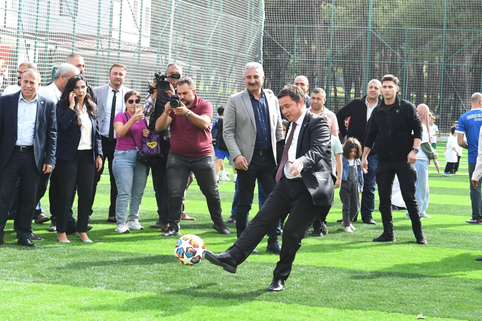 Emek Spor Tesisi hizmete açıldı