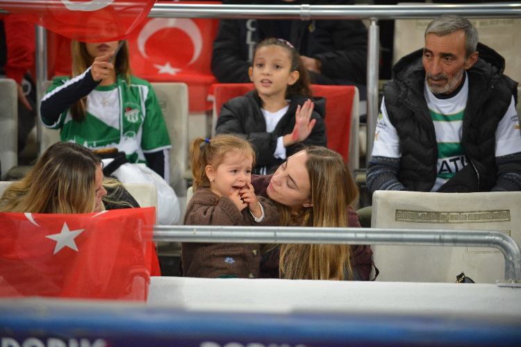 (ÖZEL) Bursaspor-Kütahyaspor taraftar fotoğrafları