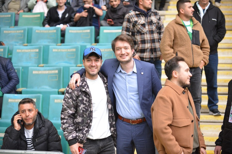 (ÖZEL)Bursaspor-Kuşadasıspor Taraftar Fotoğrafları