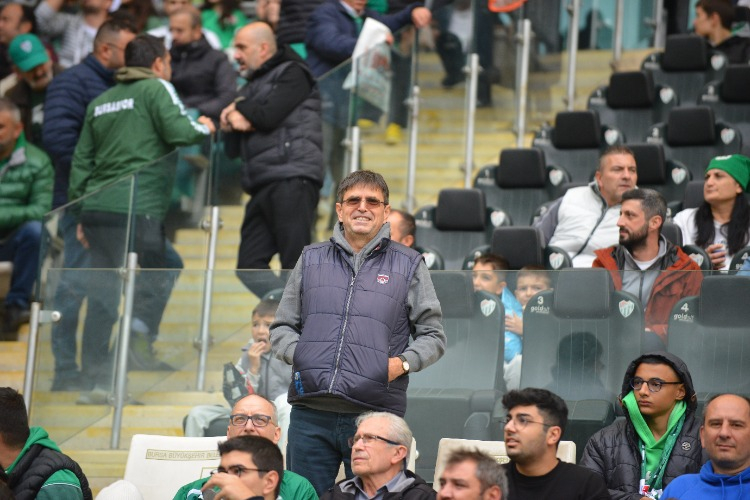 (ÖZEL)Bursaspor-Kuşadasıspor Taraftar Fotoğrafları