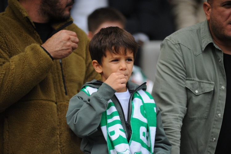 (ÖZEL)Bursaspor-Kuşadasıspor Taraftar Fotoğrafları