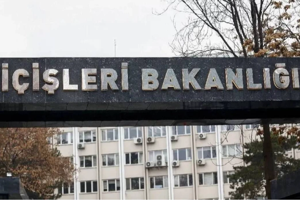 İçişleri Bakanlığı: "Tunceli ve Ovacık belediye başkanları görevden uzaklaştırıldı