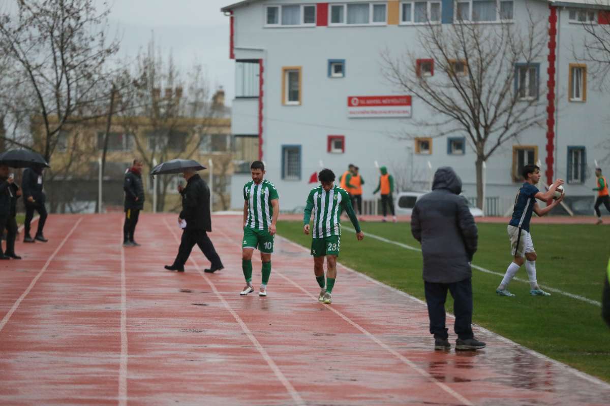 Kestel Belediyespor-Şükraniyespor maç fotoğrafları