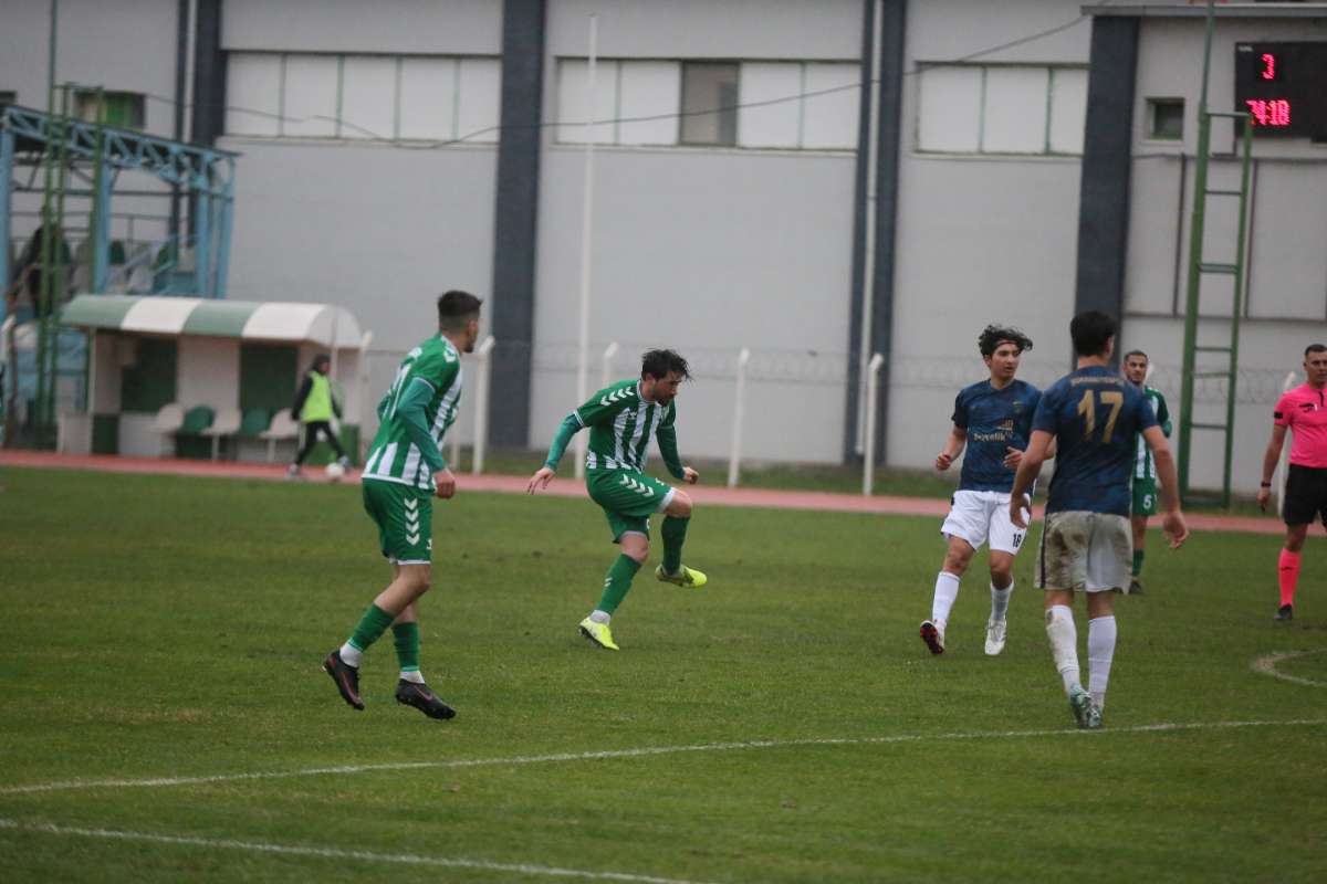 Kestel Belediyespor-Şükraniyespor maç fotoğrafları