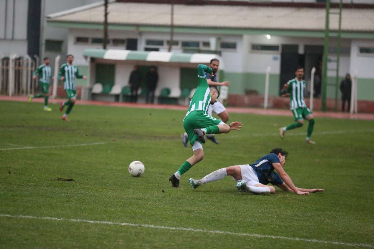 Kestel Belediyespor-Şükraniyespor maç fotoğrafları