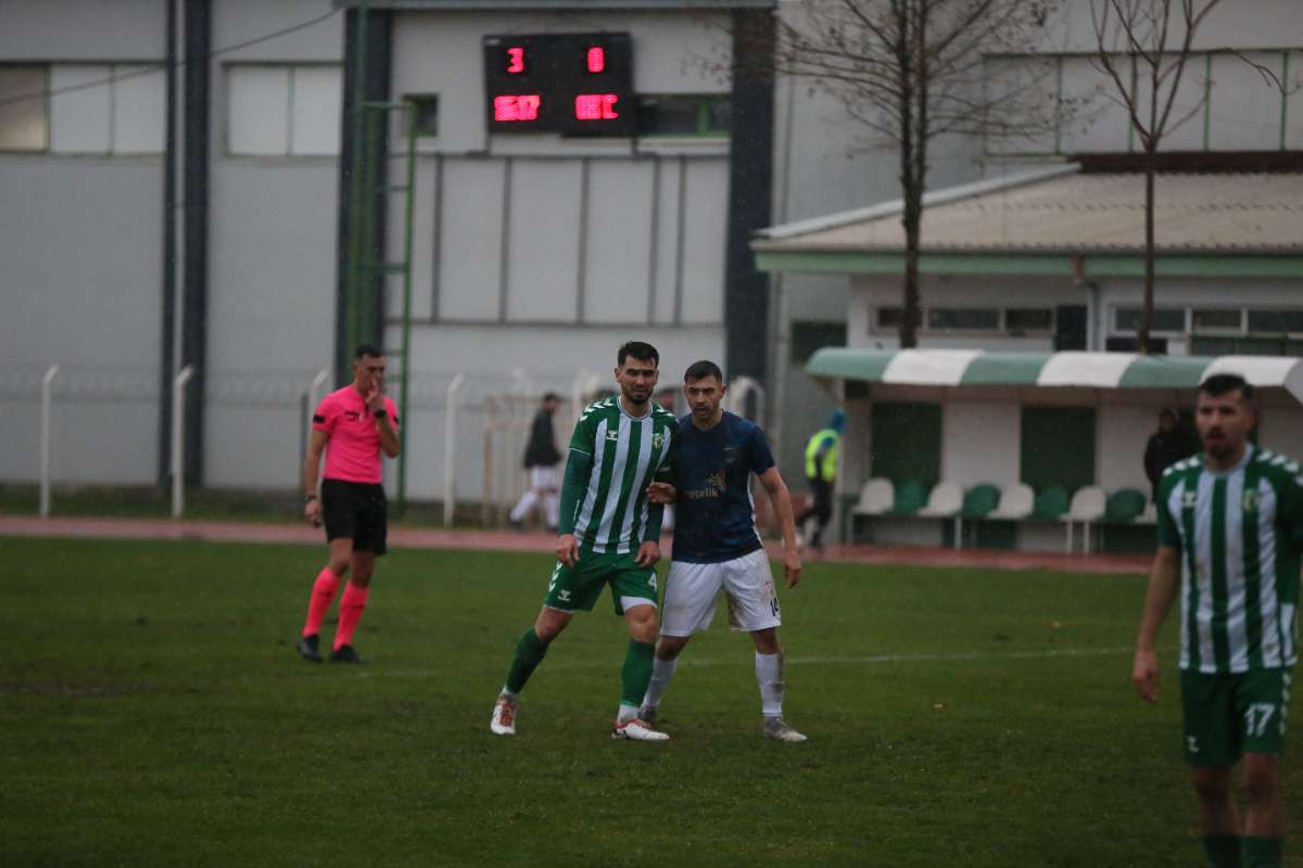 Kestel Belediyespor-Şükraniyespor maç fotoğrafları