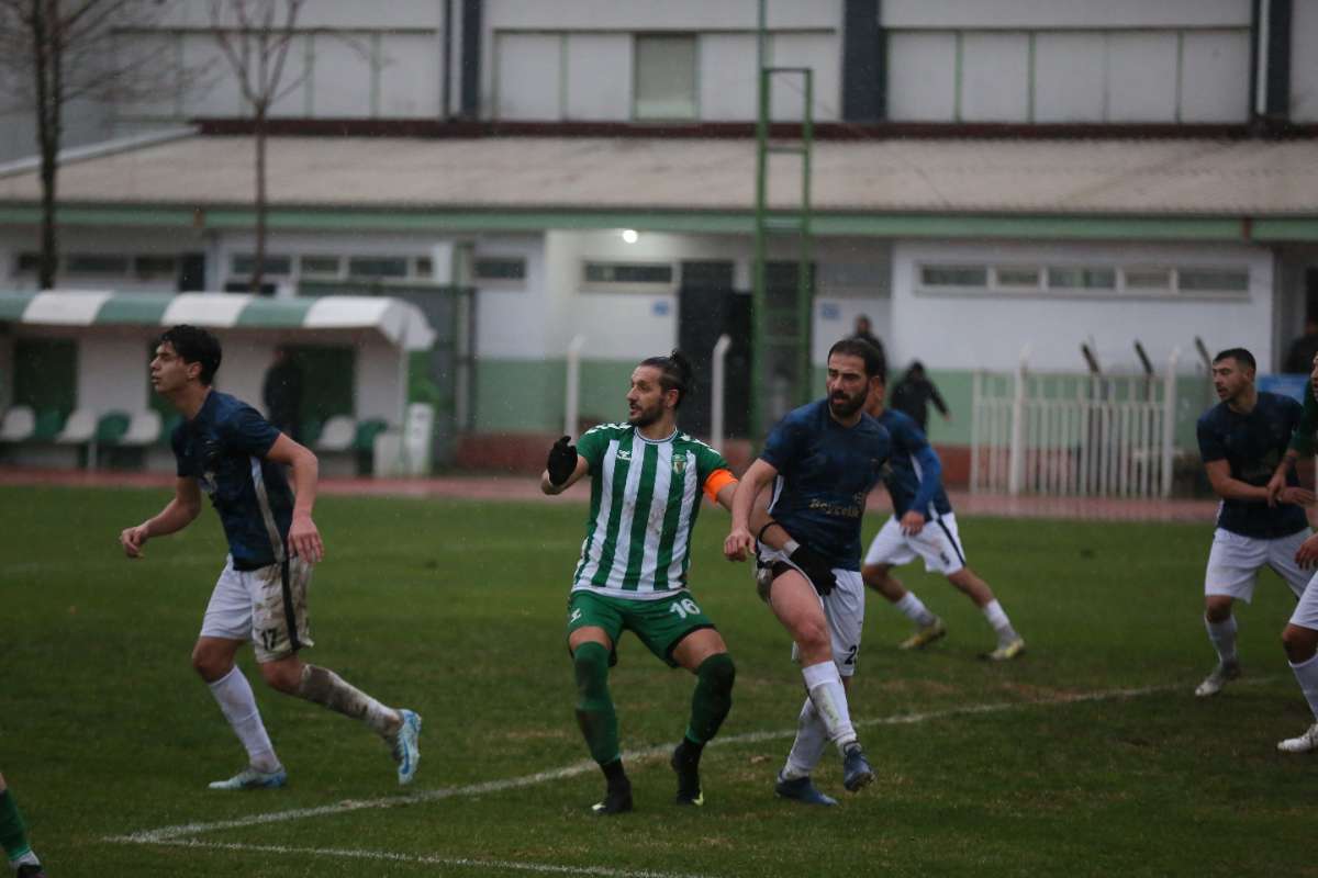 Kestel Belediyespor-Şükraniyespor maç fotoğrafları