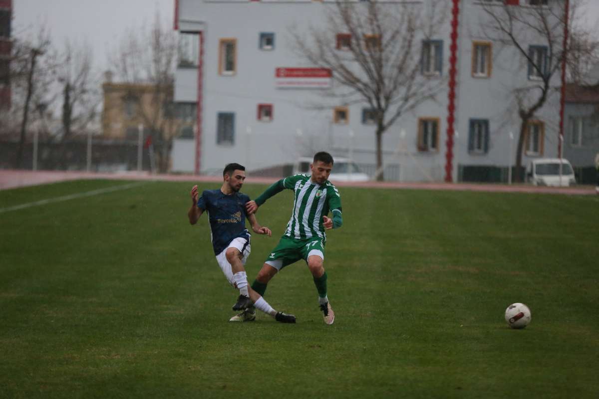 Kestel Belediyespor-Şükraniyespor maç fotoğrafları