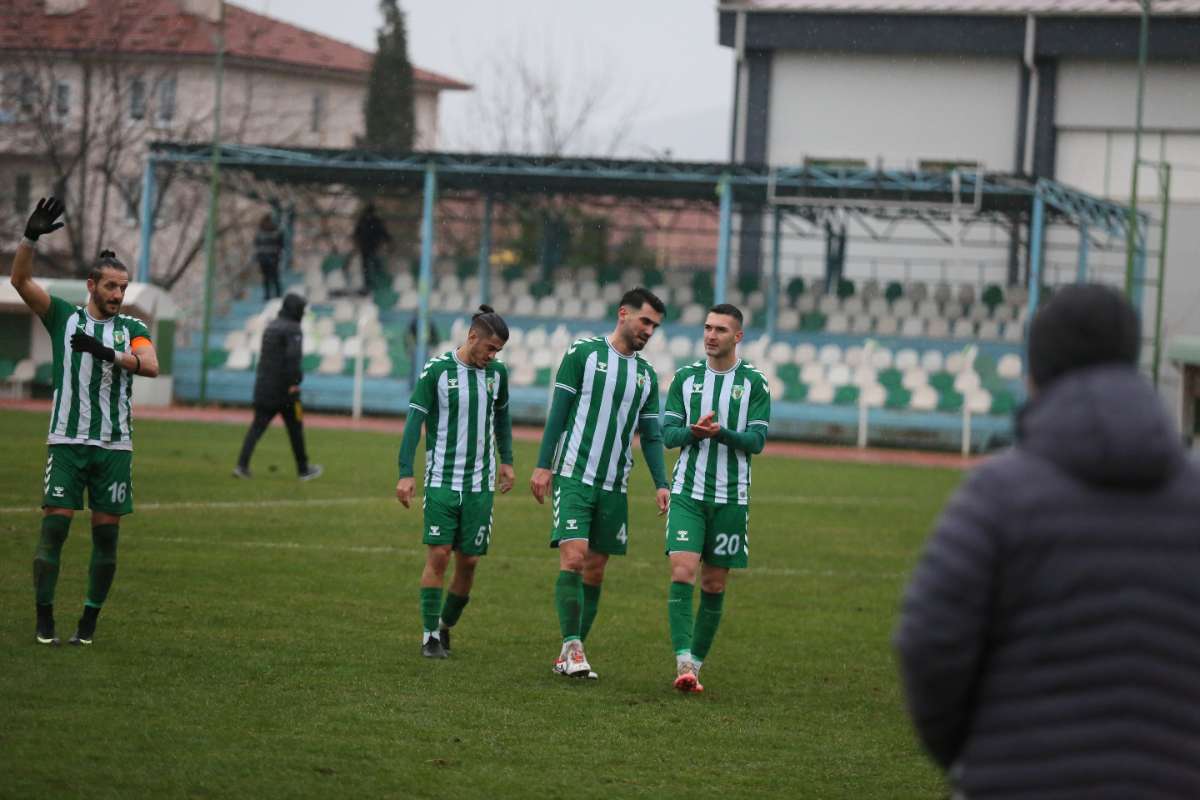 Kestel Belediyespor-Şükraniyespor maç fotoğrafları