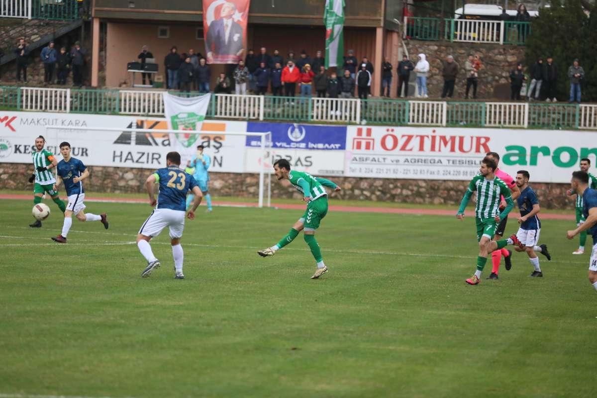 Kestel Belediyespor-Şükraniyespor maç fotoğrafları