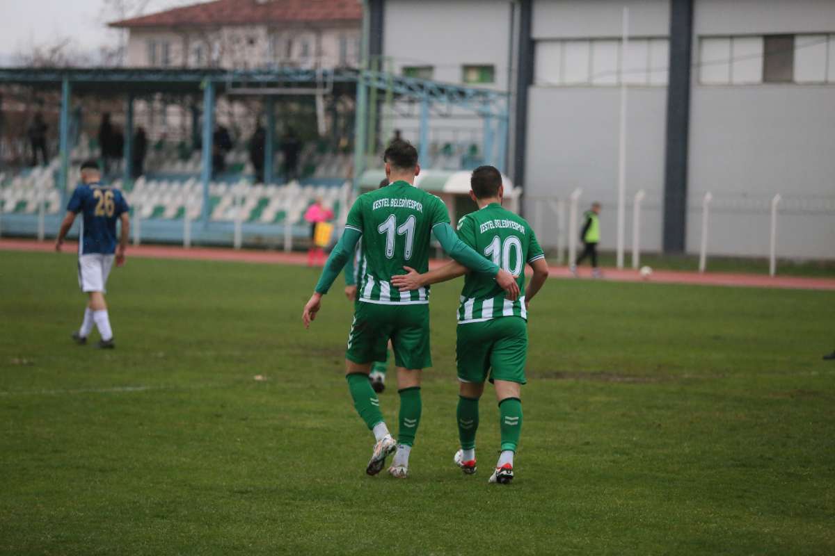 Kestel Belediyespor-Şükraniyespor maç fotoğrafları