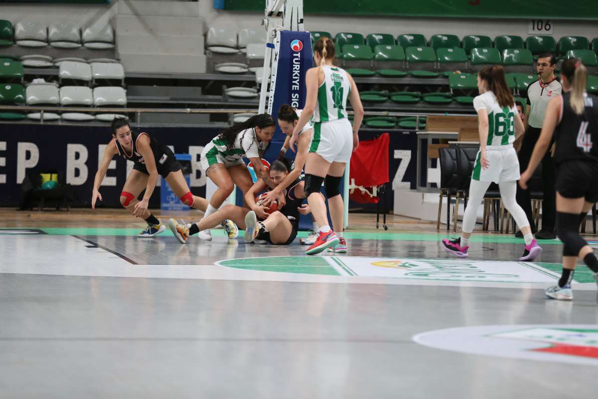 Bursa Uludağ Basketbol - ÇBK Gelişim (FOTO GALERİ)