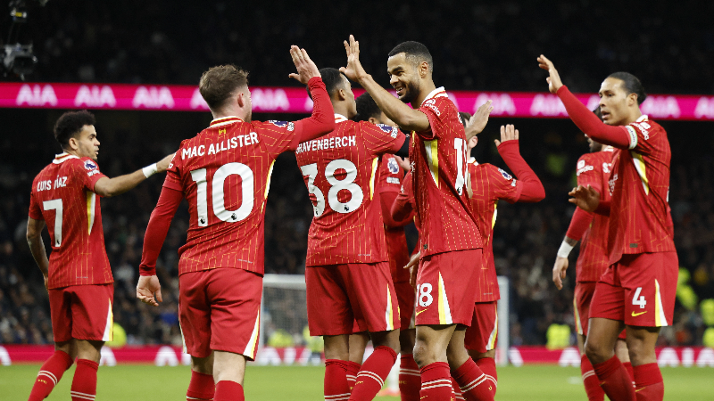 Liverpool, Tottenham engelini 6 golle aştı