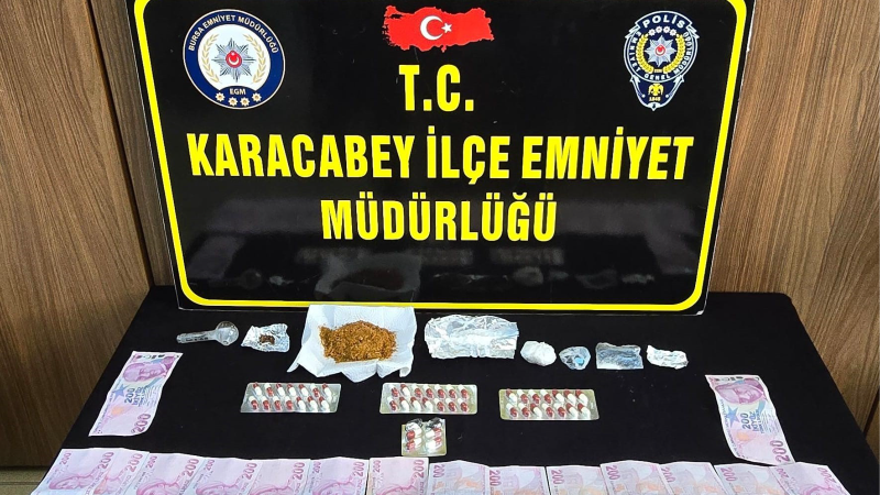 Karacabey'de uyuşturucu operasyonu: 4 gözaltı 1 tutuklu