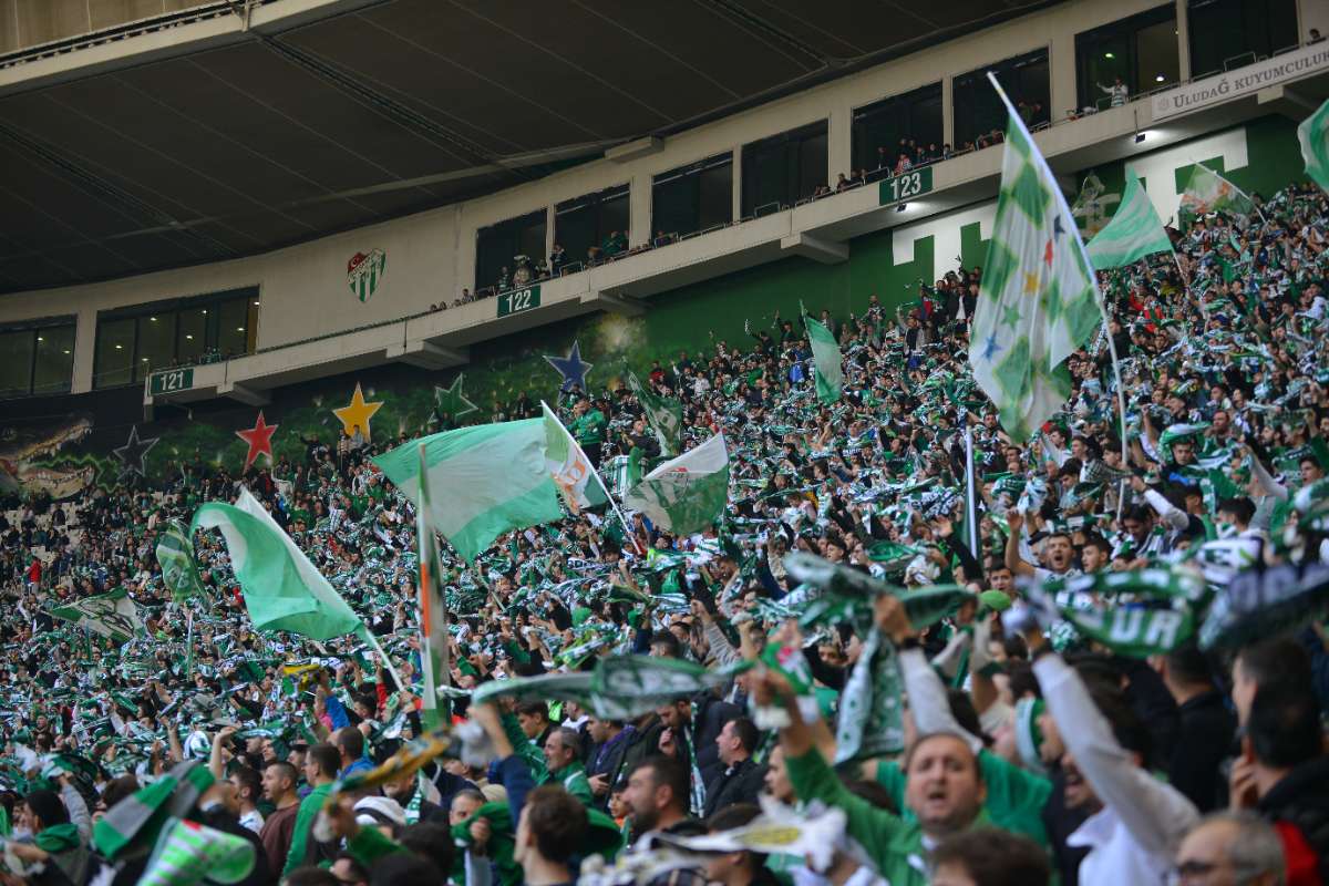 (FOTO GALERİ) BURSASPOR-ERGENE VELİMEŞESPOR MAÇINDAN TARAFTAR FOTOĞRAFLARI-2