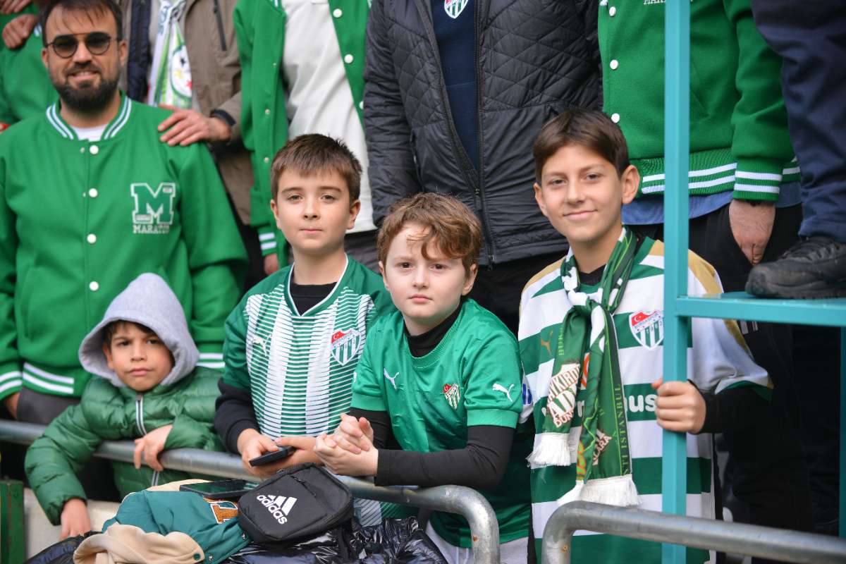 (FOTO GALERİ) BURSASPOR-ERGENE VELİMEŞESPOR MAÇINDAN TARAFTAR FOTOĞRAFLARI-2