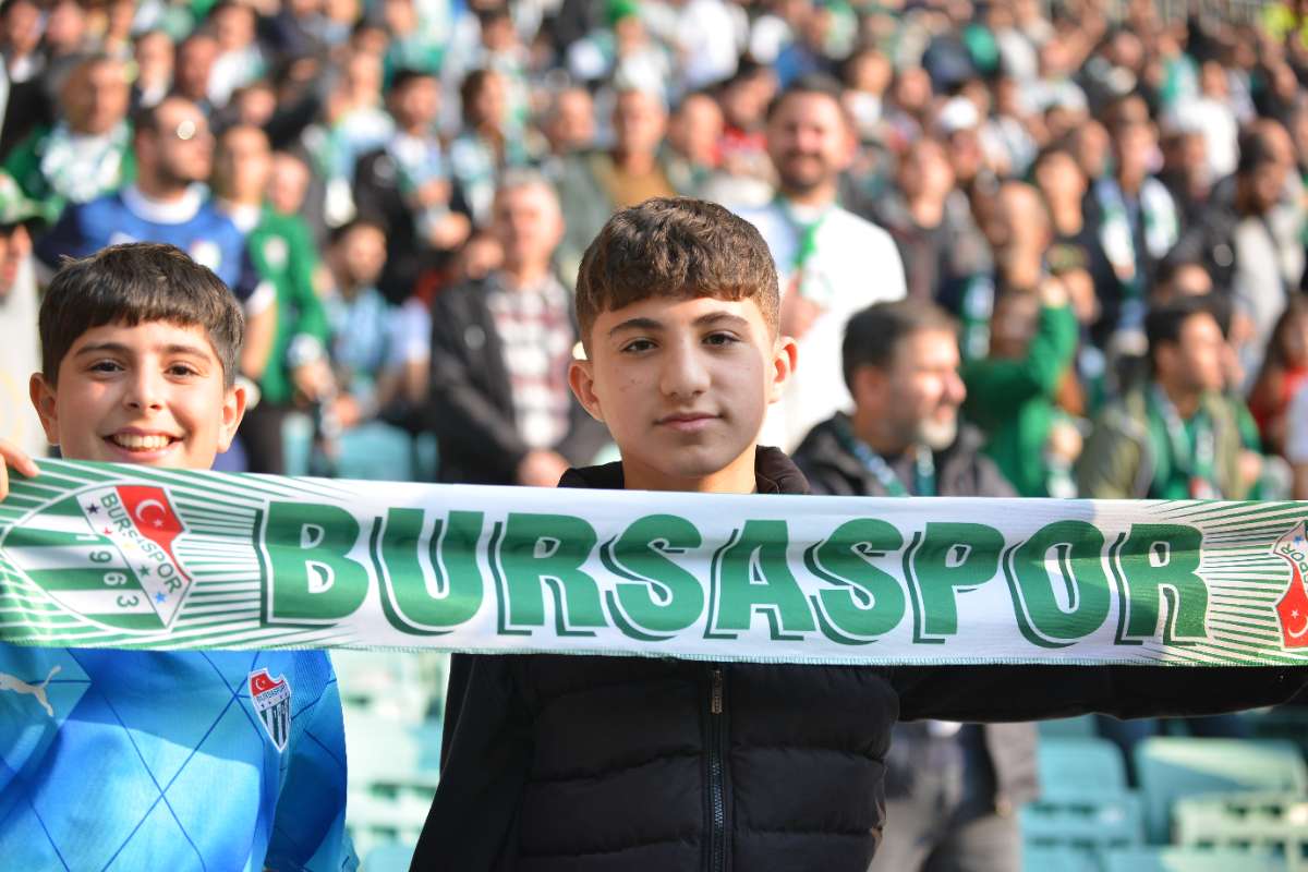 (FOTO GALERİ) BURSASPOR-ERGENE VELİMEŞESPOR MAÇINDAN TARAFTAR FOTOĞRAFLARI-2