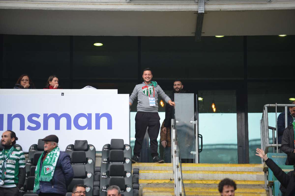 (FOTO GALERİ) Bursaspor-Anadolu Üniversitesi Taraftar Fotoğrafları