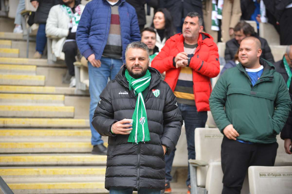 (FOTO GALERİ) Bursaspor-Anadolu Üniversitesi Taraftar Fotoğrafları