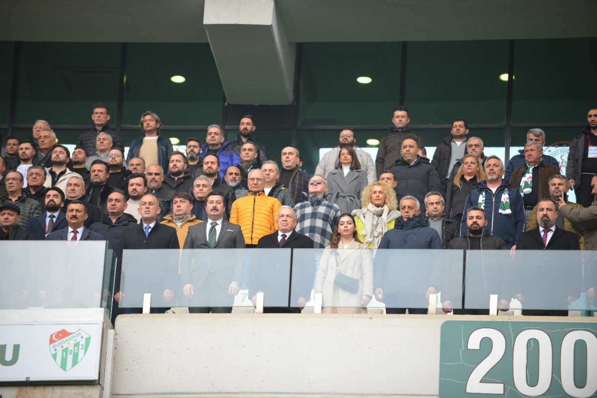 (FOTO GALERİ) Bursaspor-Anadolu Üniversitesi Taraftar Fotoğrafları