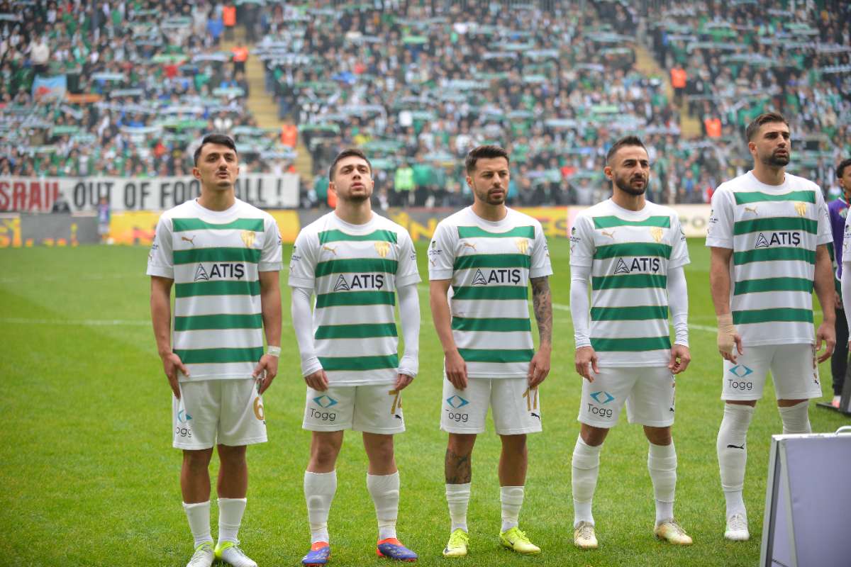 (FOTO GALERİ) Bursaspor-Anadolu Üniversitesi Taraftar Fotoğrafları