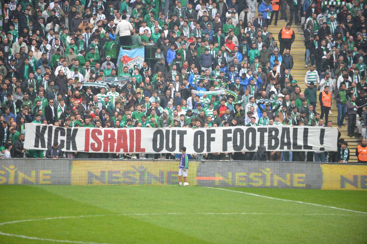 (FOTO GALERİ) Bursaspor-Anadolu Üniversitesi Taraftar Fotoğrafları