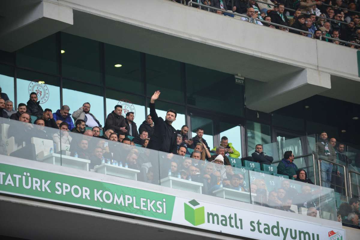 (FOTO GALERİ) Bursaspor-Anadolu Üniversitesi Taraftar Fotoğrafları