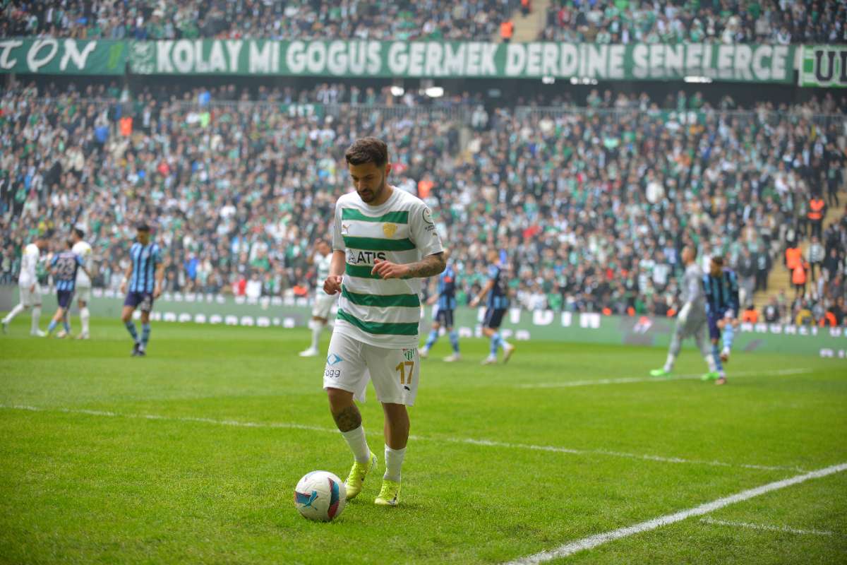 (FOTO GALERİ) Bursaspor-Anadolu Üniversitesi Taraftar Fotoğrafları