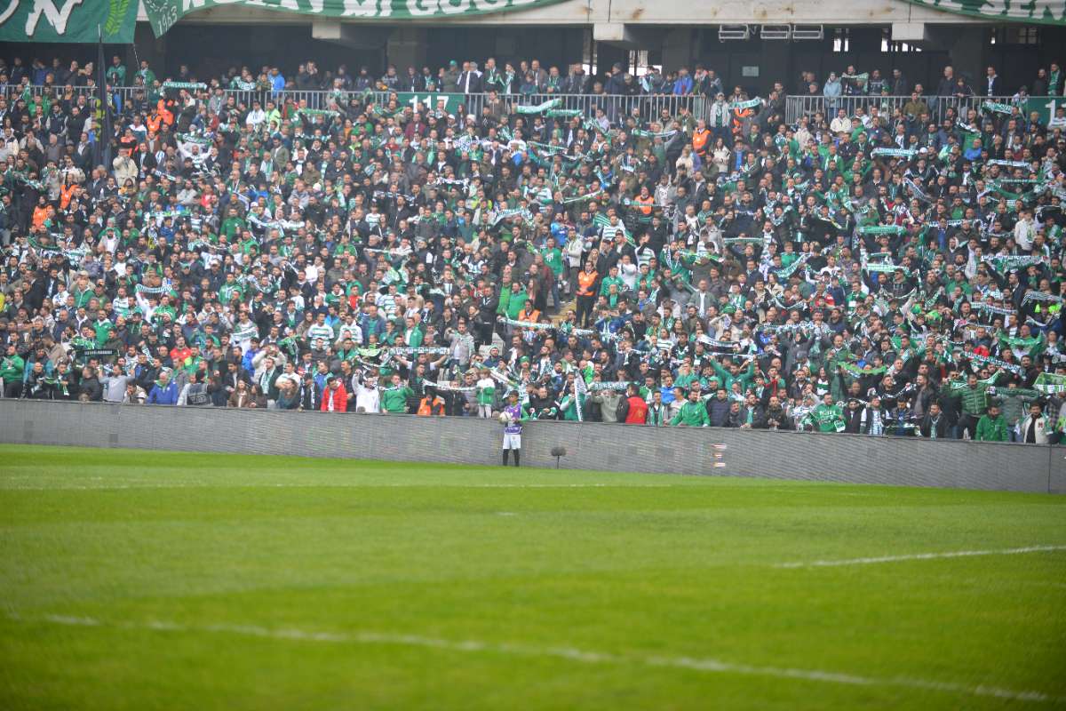 (FOTO GALERİ) Bursaspor-Anadolu Üniversitesi Taraftar Fotoğrafları