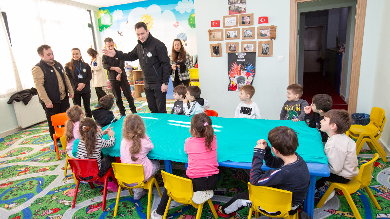 Büyükşehir’den çocuklara temel afet bilinci eğitimi